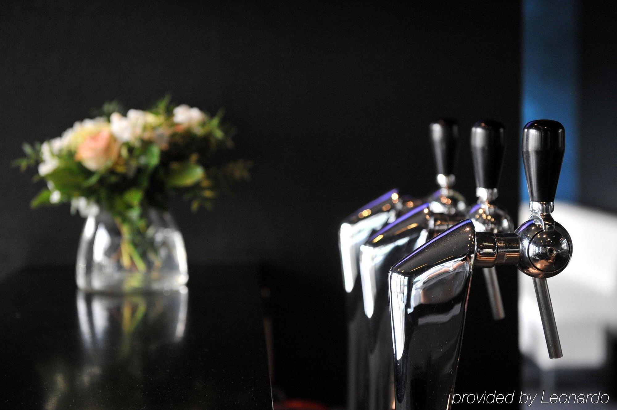 B-Aparthotel Moretus Antwerp Restaurant photo